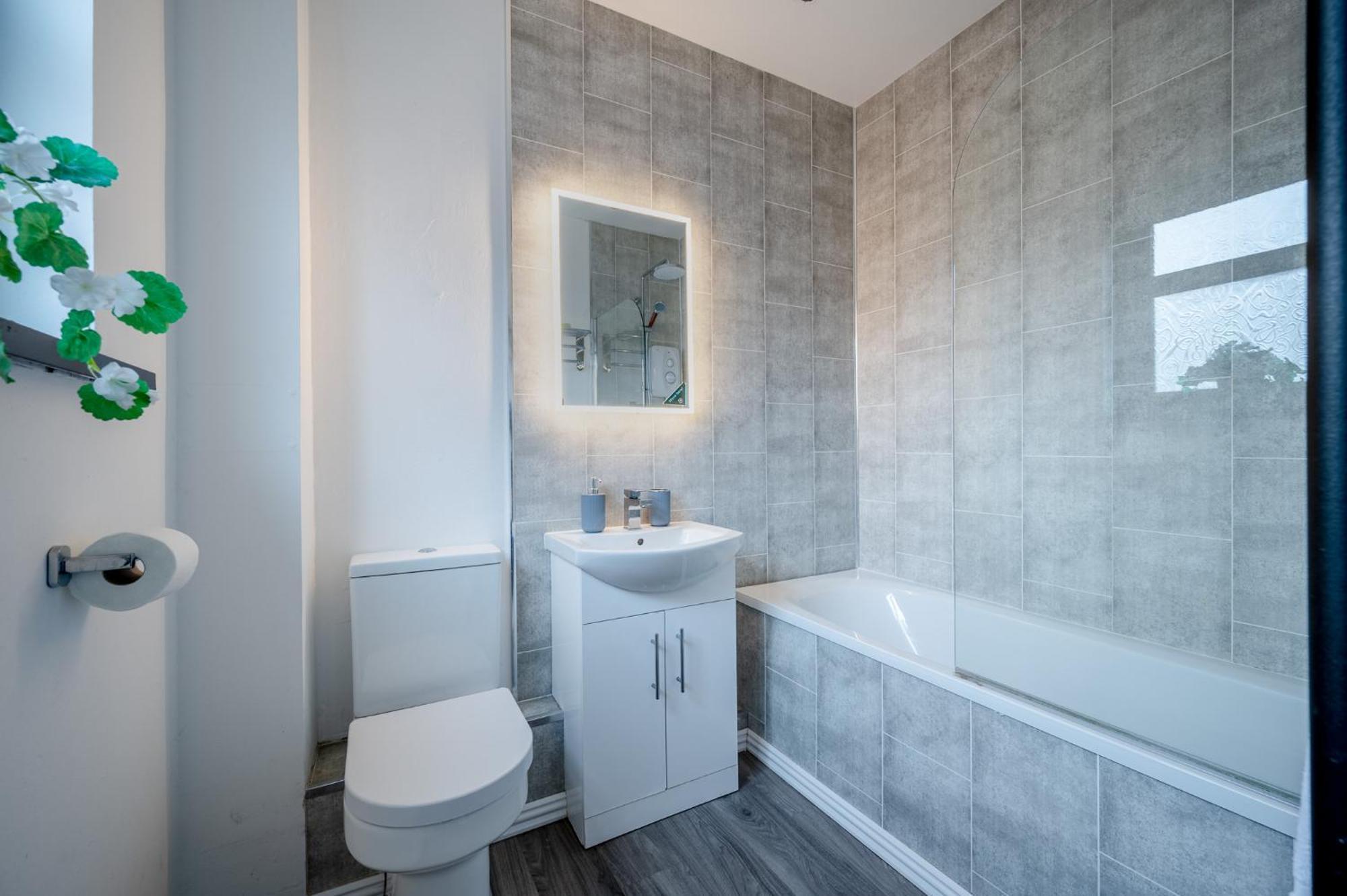 Anjore House - Belfast Serviced Apartment Екстер'єр фото